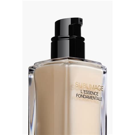 l'essence fondamentale chanel|chanel l'essence clinique.